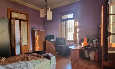 Casa - Luis Guillon