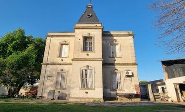 Casa - Luis Guillon