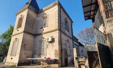 Casa - Luis Guillon