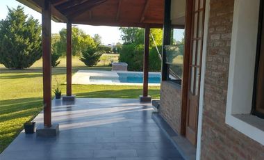 Casa de dos dormitorios en Solares del Carcaraña 2 - Pueblo Carcaraes