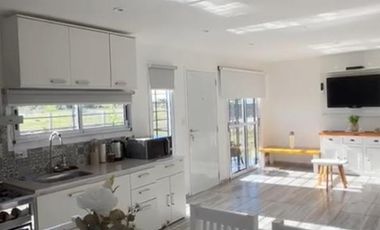 CASA VENTA 3 AMB - CON PILETA - ESTILO CAMPO - CANNING