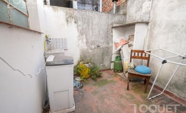 Casa interna en pleno Constituyentes