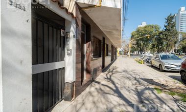 Casa interna en pleno Constituyentes