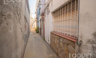 Casa interna en pleno Constituyentes