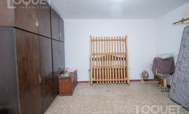 Casa interna en pleno Constituyentes