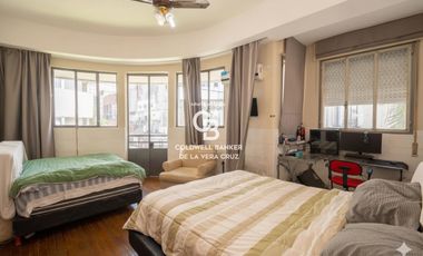 Propiedad en PA de tres dormitorios y amplia terraza - Microcentro