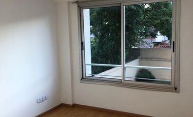 Departamento con Balcón en Venta - San Martin