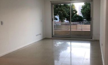 Departamento con Balcón en Venta - San Martin