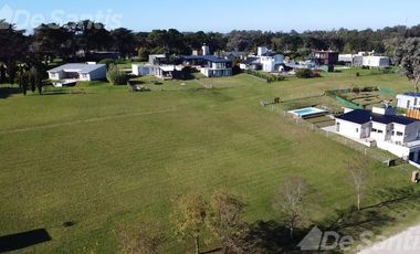 Terreno en  Barrancas de San Benito. Lote 136. Financiacion. Permuta por vehiculo.
