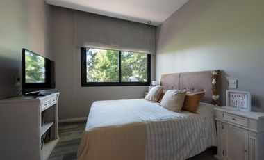VENTA: Casa de tres dormitorios en La Rinconada, Ibarlucea,