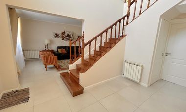 Casa en Fincas de Iraola II