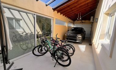 Casa en Fincas de Iraola II