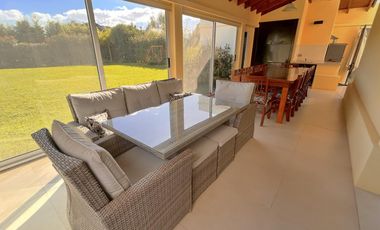 Casa en Fincas de Iraola II