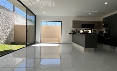 Casa en Venta en Coto Abeto, Parques Vallarta, Zapopan