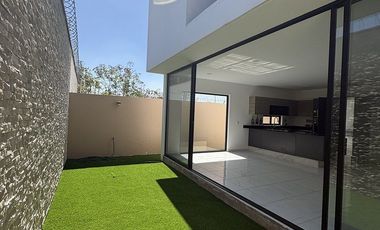 Casa en Venta en Coto Abeto, Parques Vallarta, Zapopan