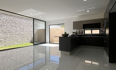 Casa en Venta en Coto Abeto, Parques Vallarta, Zapopan