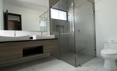 Casa en Venta en Coto Abeto, Parques Vallarta, Zapopan