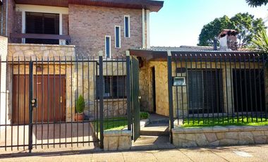 Casa - Villa Adelina