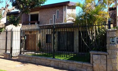 Casa - Villa Adelina