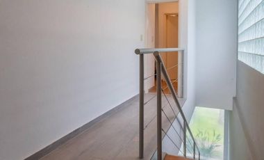 Casa en venta en Country El Paso a metros del ingreso principal