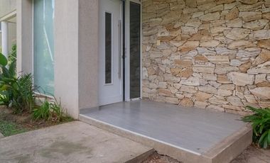 Casa en venta en Country El Paso a metros del ingreso principal