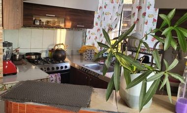 EDIFICIO DE 4 PISOS CON LOCAL COMERCIAL Y ALTA RENTABILIDAD EN VENTANILLA