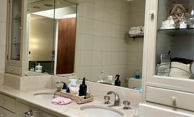 VENTA CASA DE 6 AMBIENTES EN FLORIDA MITRE
