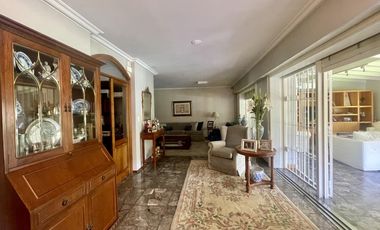 VENTA CASA DE 6 AMBIENTES EN FLORIDA MITRE