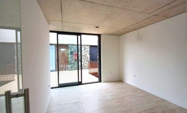 Venta Oficina en  Aldea Work Barrio Aldea Fisherton