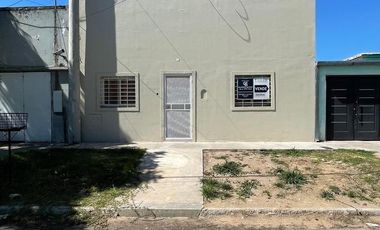 CASA  en VENTA de 2 dormitorios a  Estrenar - Guadalupe Oeste. Padre Genesio 1200