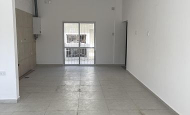 CASA  en VENTA de 2 dormitorios a  Estrenar - Guadalupe Oeste. Padre Genesio 1200