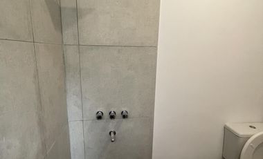 CASA  en VENTA de 2 dormitorios a  Estrenar - Guadalupe Oeste. Padre Genesio 1200