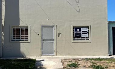 CASA  en VENTA de 2 dormitorios a  Estrenar - Guadalupe Oeste. Padre Genesio 1200