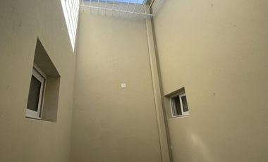 CASA  en VENTA de 2 dormitorios a  Estrenar - Guadalupe Oeste. Padre Genesio 1200