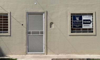 CASA  en VENTA de 2 dormitorios a  Estrenar - Guadalupe Oeste. Padre Genesio 1200