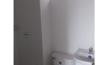 ARRIENDO APARTAMENTO PRIMER PISO CERCA AL ESTADIO DE GIRARDOT