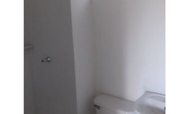 ARRIENDO APARTAMENTO PRIMER PISO CERCA AL ESTADIO DE GIRARDOT