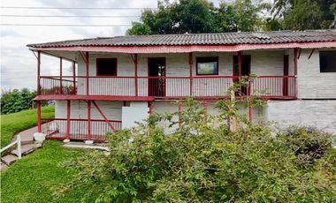 VENTA FINCA CASA ESTERILLA  EN PEREIRA VA ALTAGRACIA