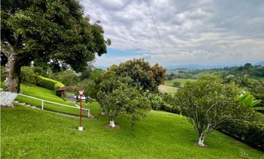 VENTA FINCA CASA ESTERILLA  EN PEREIRA VA ALTAGRACIA