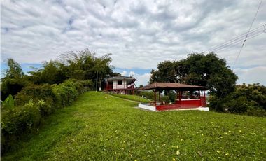 VENTA FINCA CASA ESTERILLA  EN PEREIRA VA ALTAGRACIA