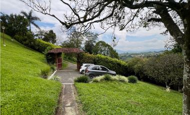 VENTA FINCA CASA ESTERILLA  EN PEREIRA VA ALTAGRACIA