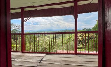 VENTA FINCA CASA ESTERILLA  EN PEREIRA VA ALTAGRACIA