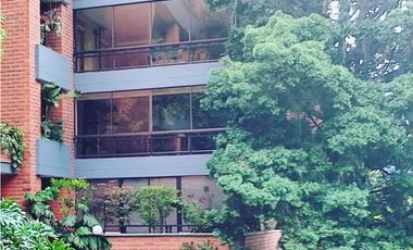 venta apartamento Medellin poblado tesoro casa de 1 nivel remodelado