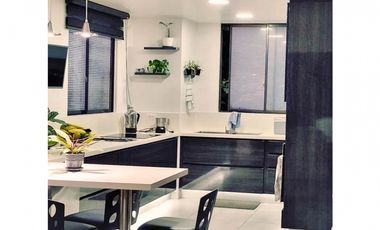 venta apartamento Medellin poblado tesoro casa de 1 nivel remodelado