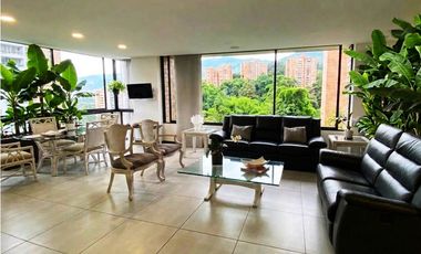 venta apartamento Medellin poblado tesoro casa de 1 nivel remodelado