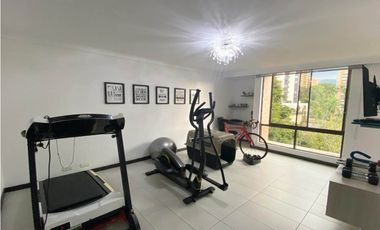venta apartamento Medellin poblado tesoro casa de 1 nivel remodelado