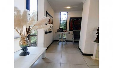 venta apartamento Medellin poblado tesoro casa de 1 nivel remodelado