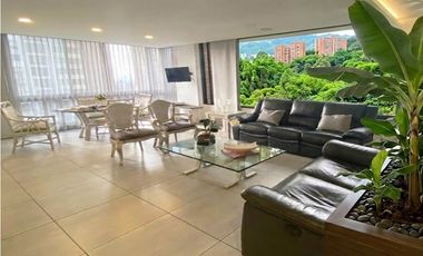 venta apartamento Medellin poblado tesoro casa de 1 nivel remodelado