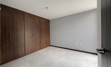 Venta apartamento en la Av Sur de Pereira, 2 piso