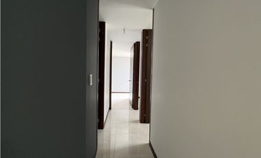 Venta apartamento en la Av Sur de Pereira, 2 piso